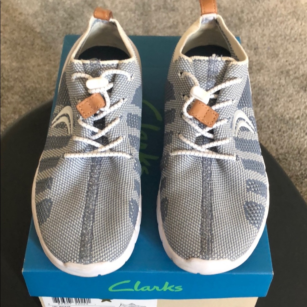 Clarks- casual shoes